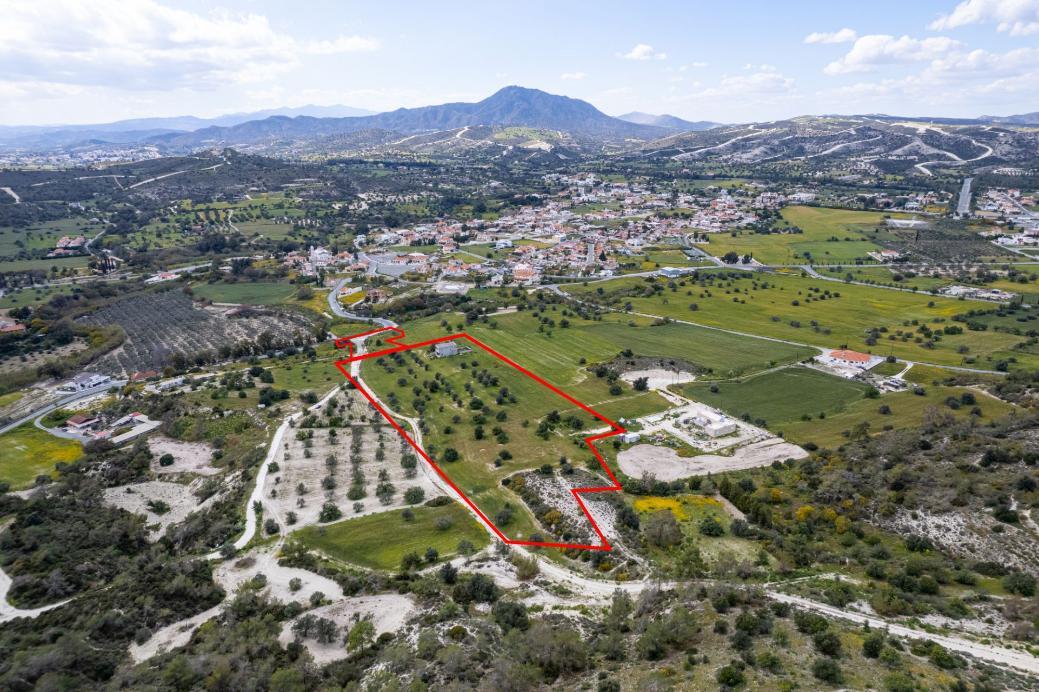 Land in Larnaca