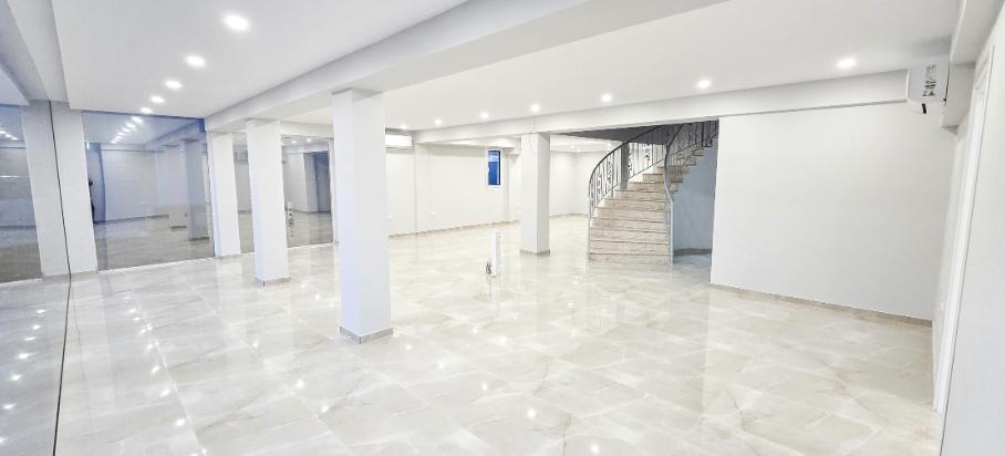 Коммерческое здание на Кипре