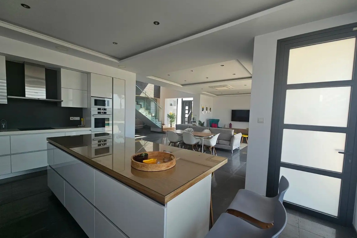 Villa, 4 bedrooms — 3