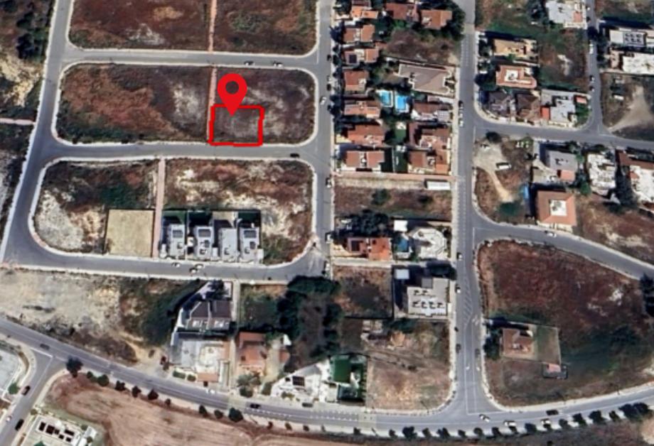 Земля в Никосии