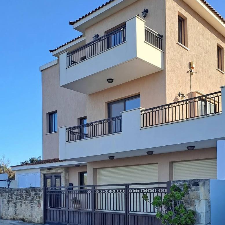 Дом в Пафосе