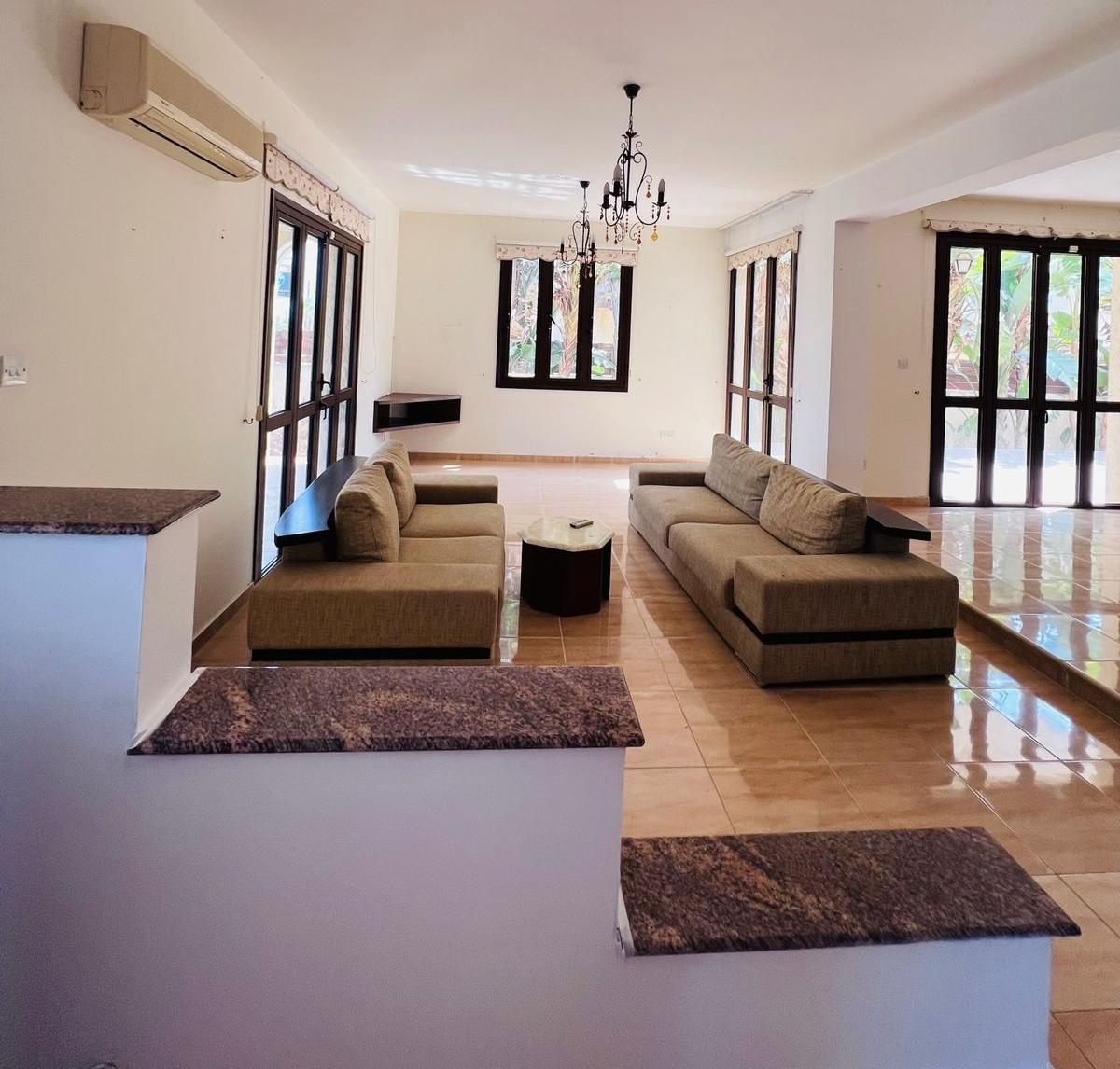 Villa, 4 bedrooms — 2