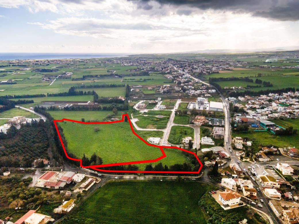 Land in Larnaca