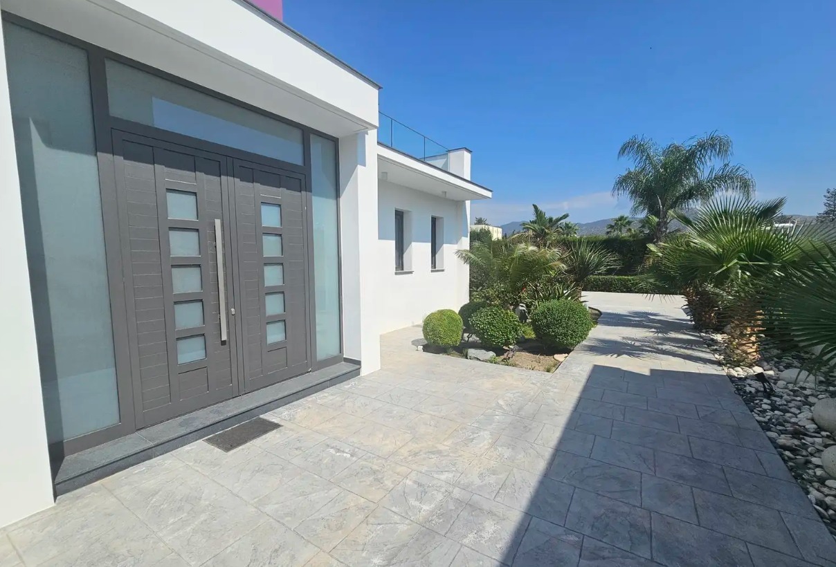 Villa, 4 bedrooms — 17