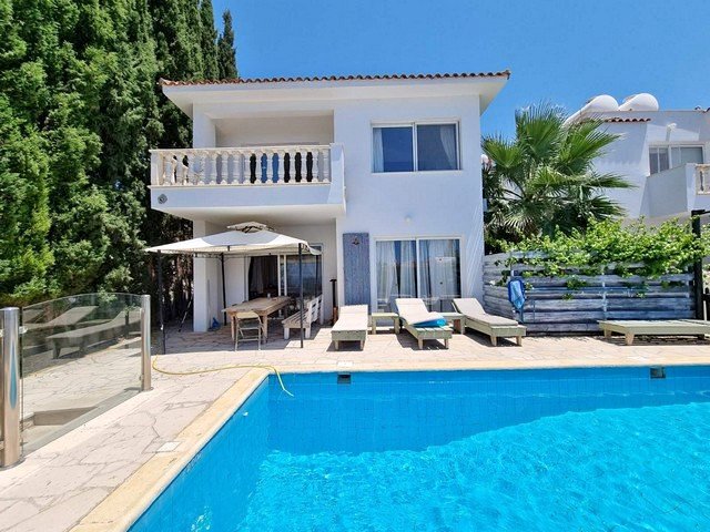 Дом в Пафосе