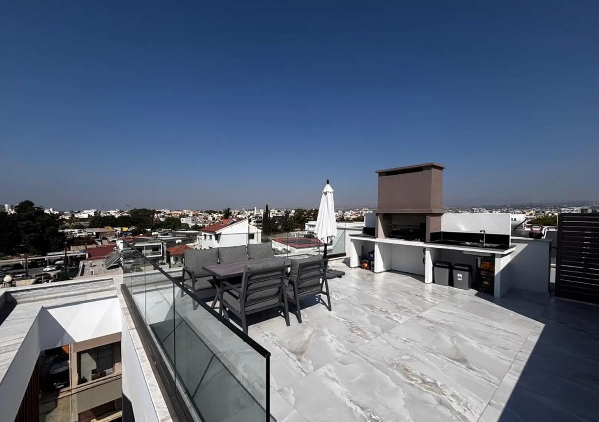 Apartment, 3 bedrooms — 12