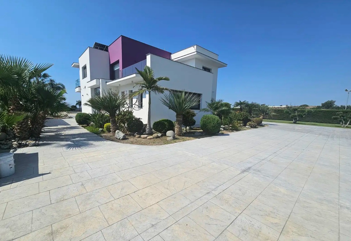 Villa, 4 bedrooms — 18