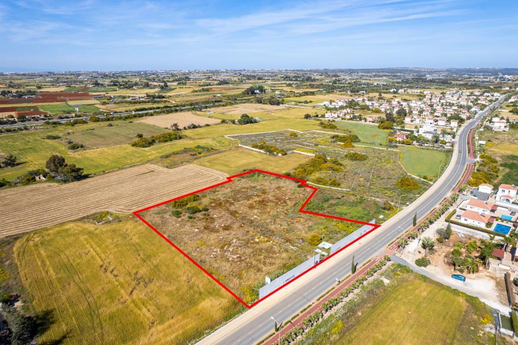 Land in Famagusta