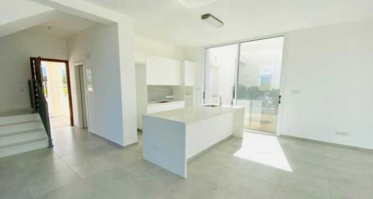 New villa in Paphos