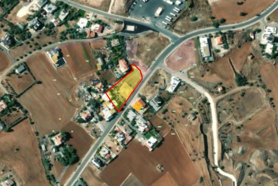 Земля в Никосии