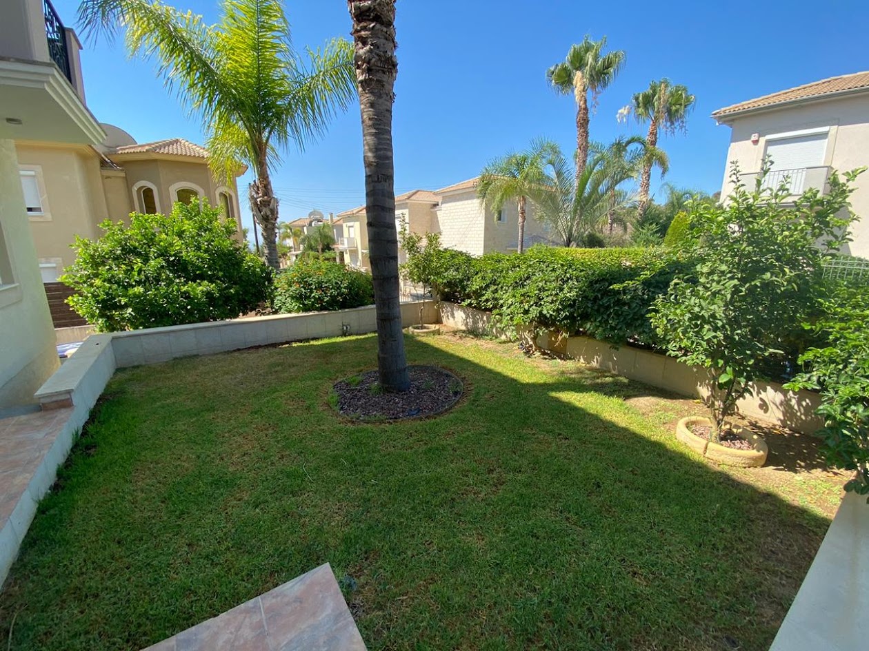 Villa, 5 bedrooms — 27