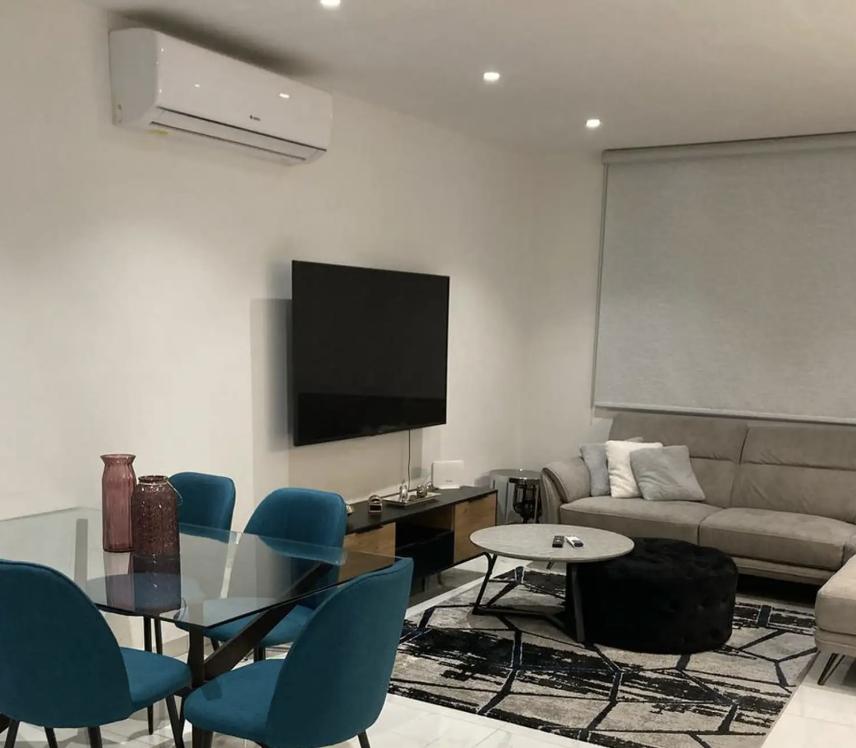 Apartment, 4 bedrooms — 5