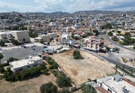 Земля в Лимассоле