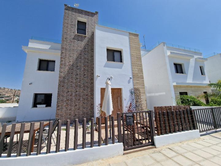 New house in Larnaca