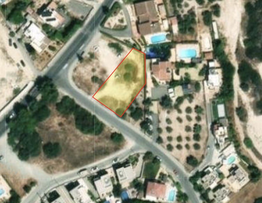Land in Limassol