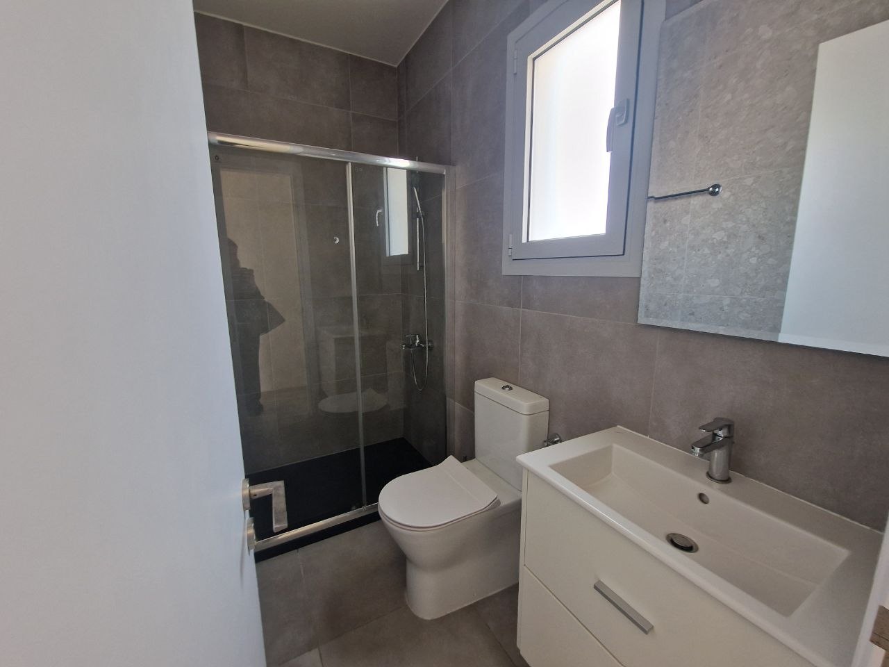 Apartment, 2 bedrooms — 8