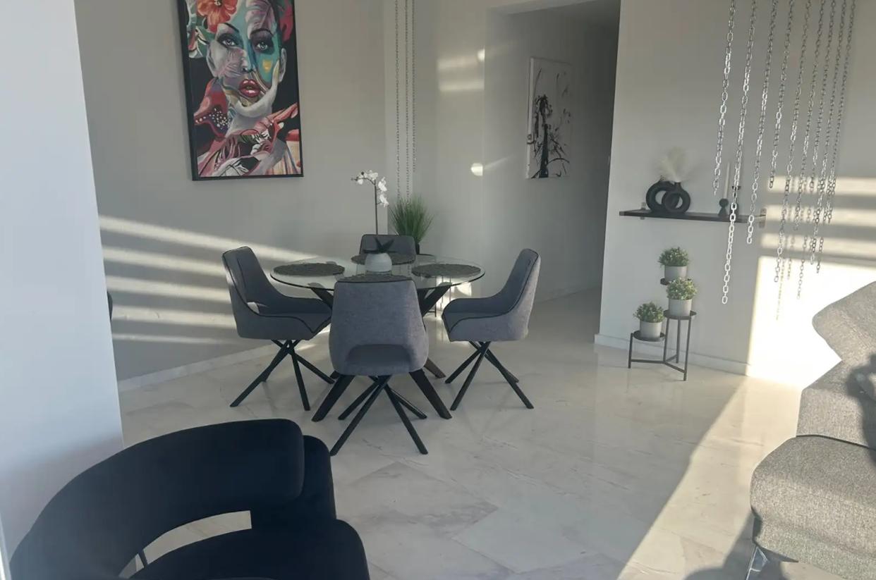 Apartment, 2 bedrooms — 10