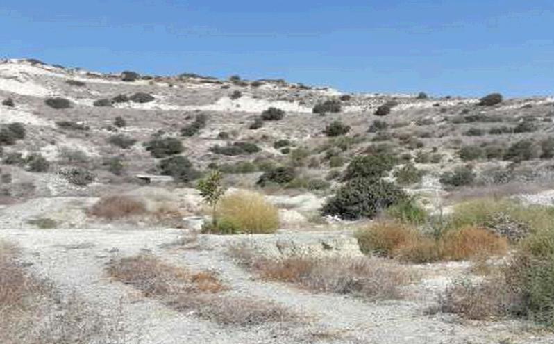 Land in Limassol