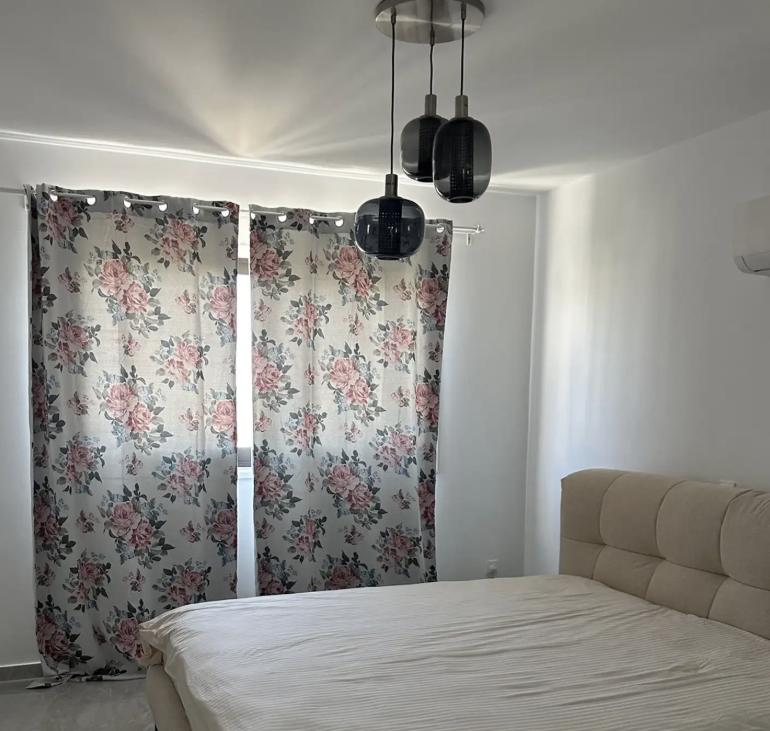 Apartment, 2 bedrooms — 42