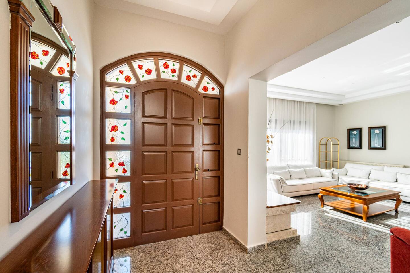 Apartment, 7 bedrooms — 16