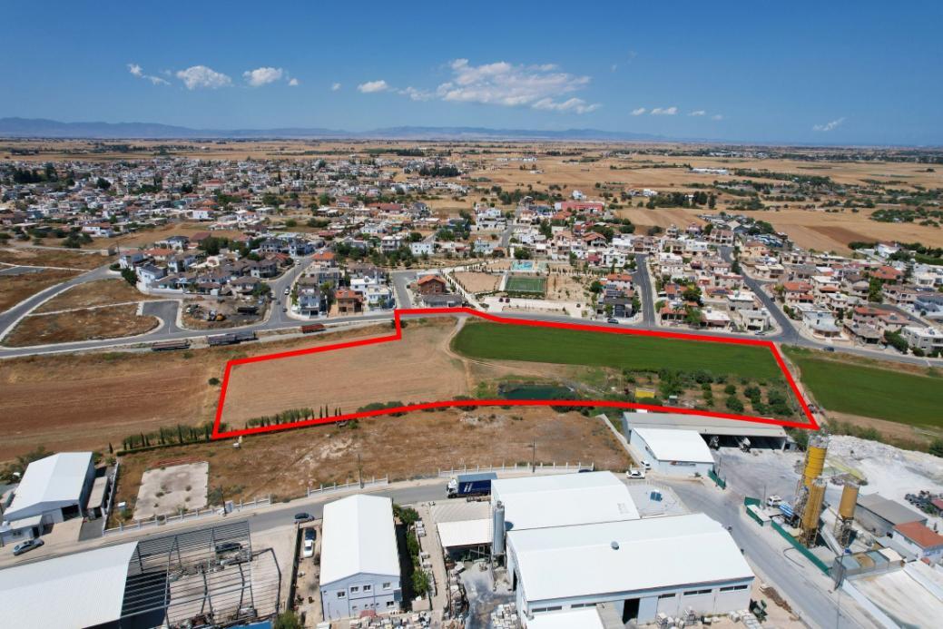 Land in Larnaca