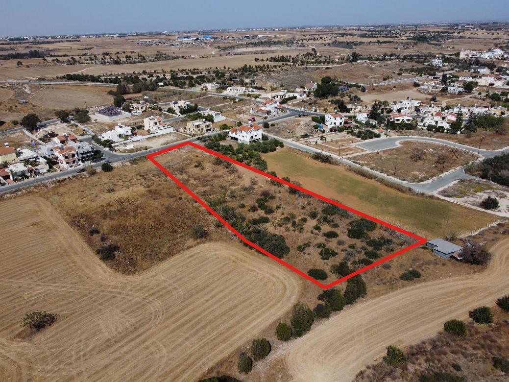 Land in Larnaca