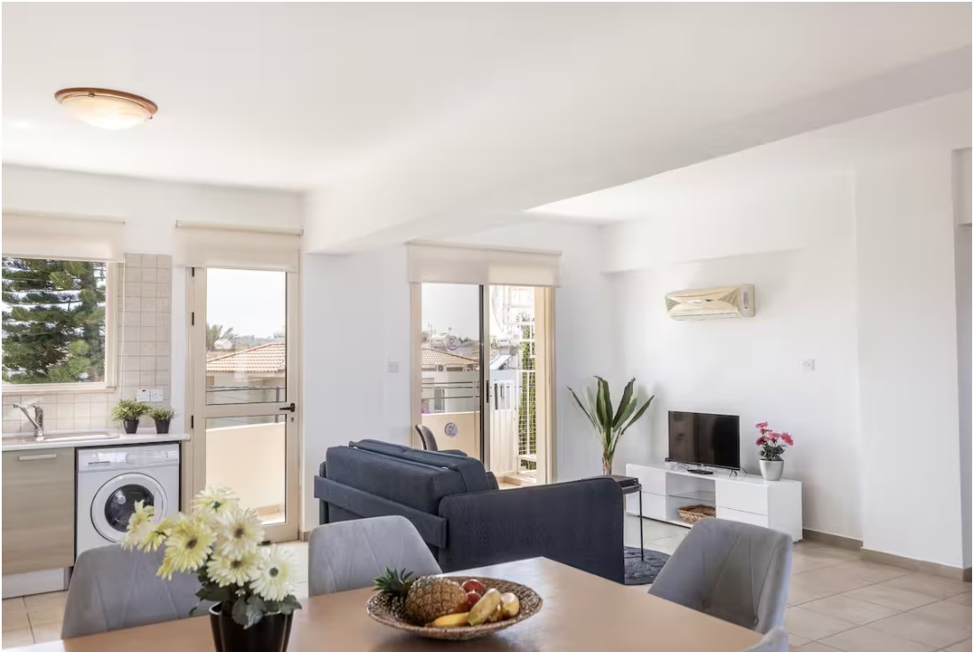 Apartment, 2 bedrooms — 5