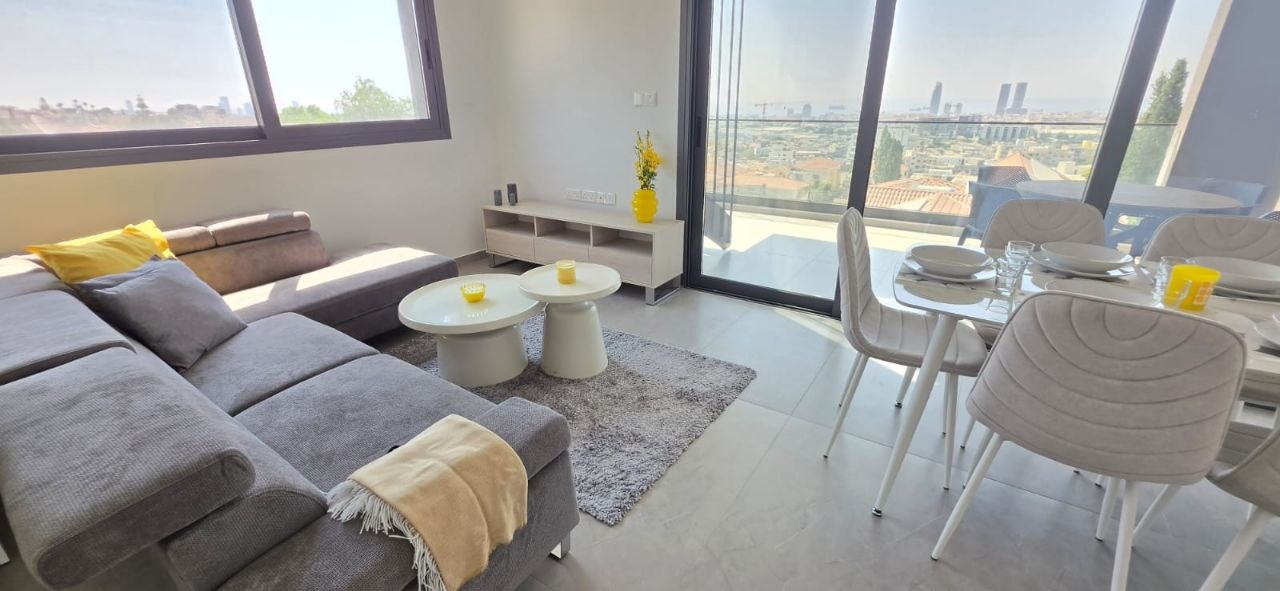 Apartment, 3 bedrooms — 2