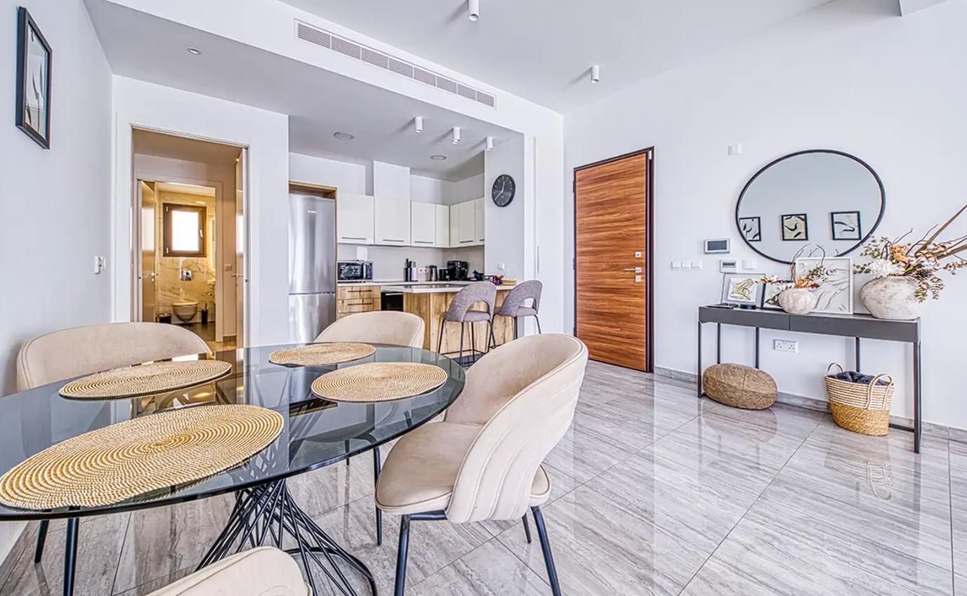 Apartment, 3 bedrooms — 8