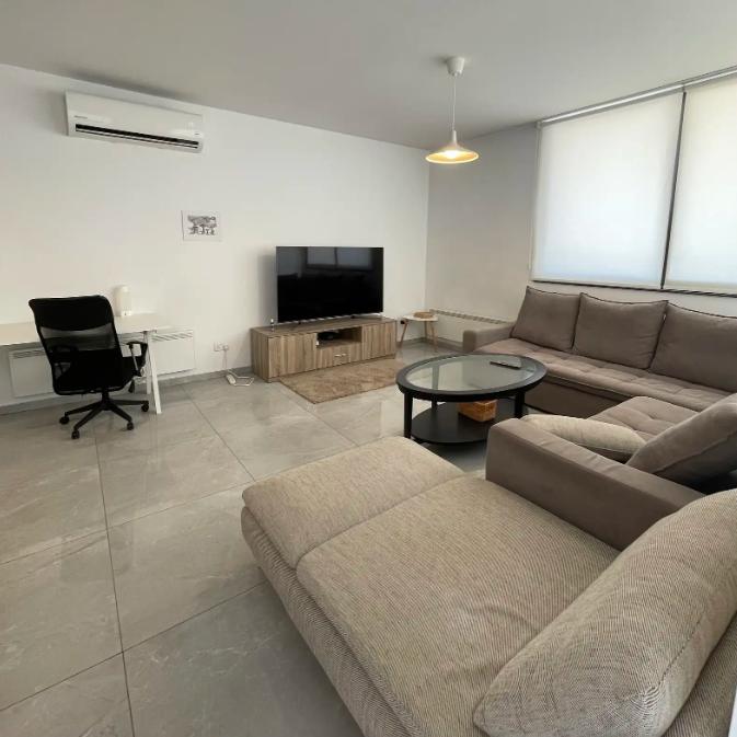 Apartment, 3 bedrooms — 38