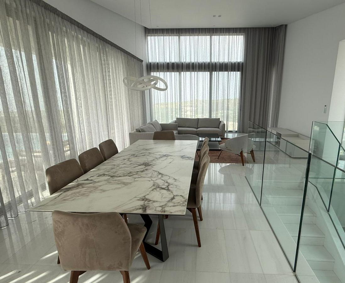 Villa, 4 bedrooms — 5