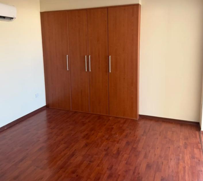 Квартира, 3 комнаты — 9