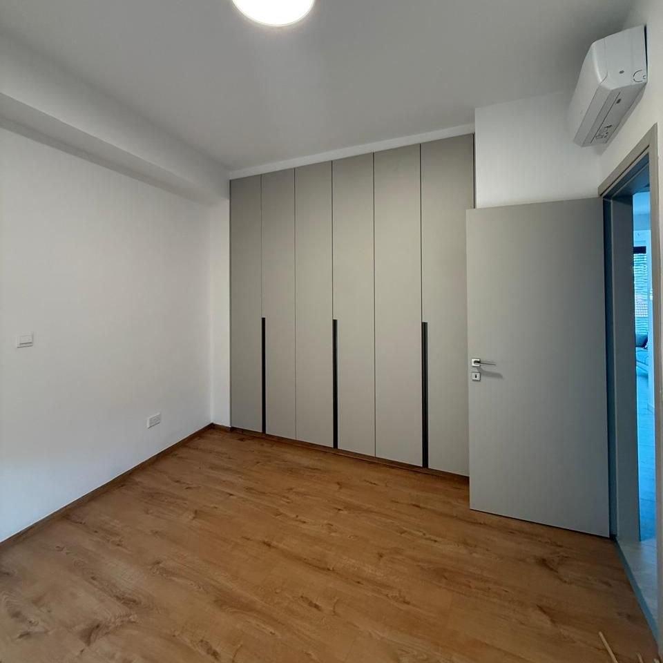 Apartment, 2 bedrooms — 8