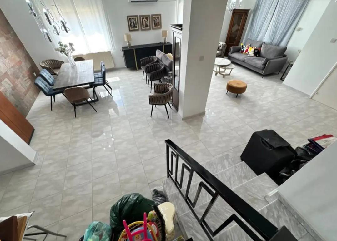 Villa, 5 bedrooms — 5