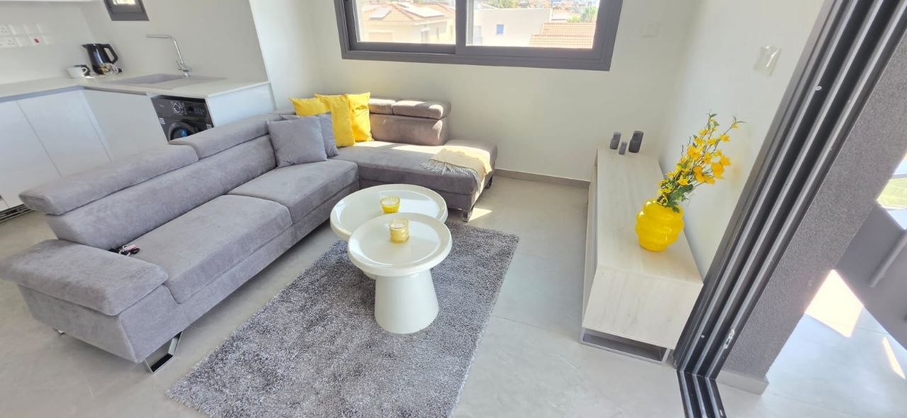 Apartment, 3 bedrooms — 8