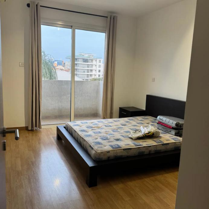 Apartment, 2 bedrooms — 38