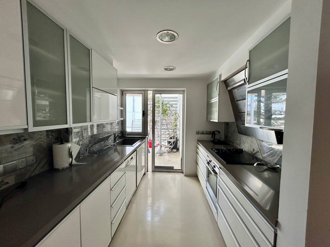 Фото 10 Фото 10