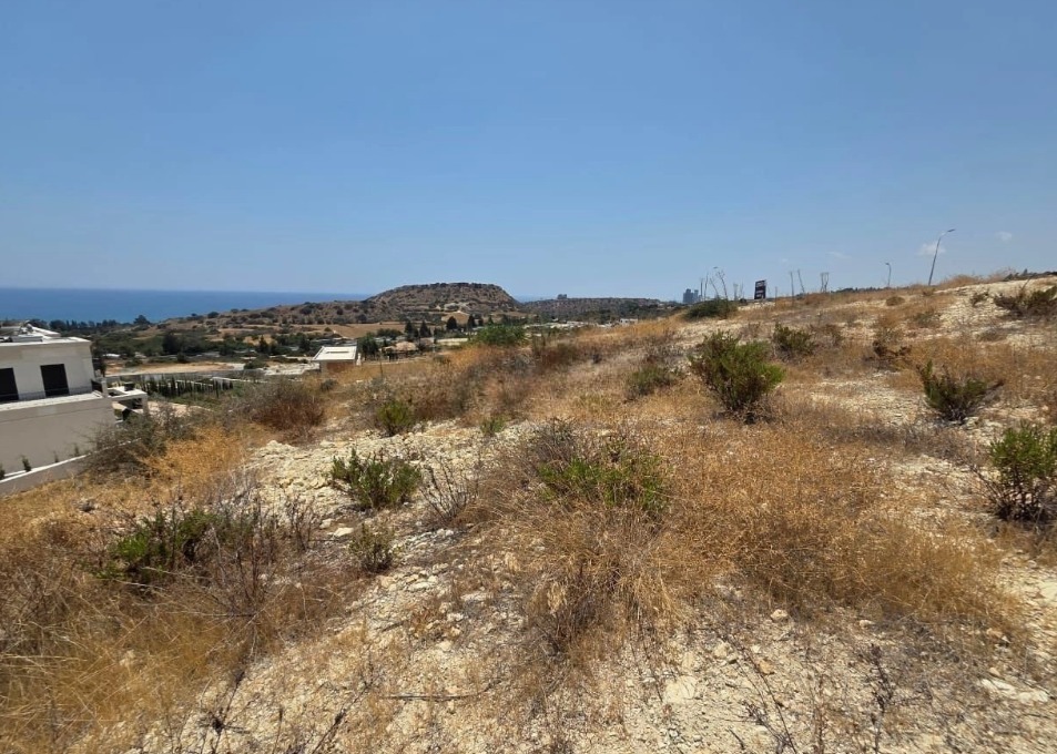 Land in Limassol