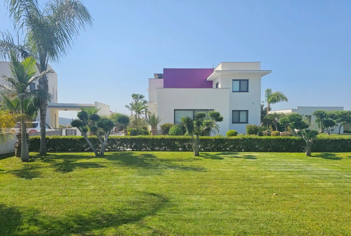 Villa, 4 bedrooms — 19