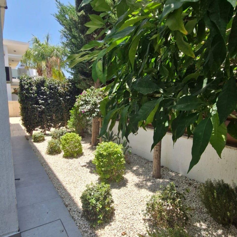 Villa, 2 bedrooms — 9