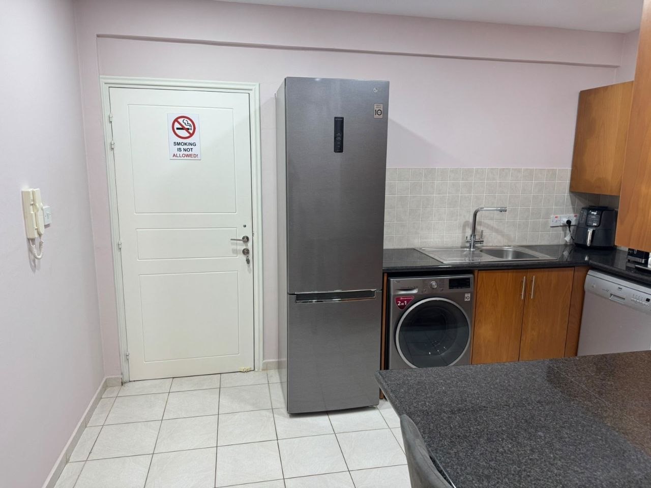 Apartment, 2 bedrooms — 6