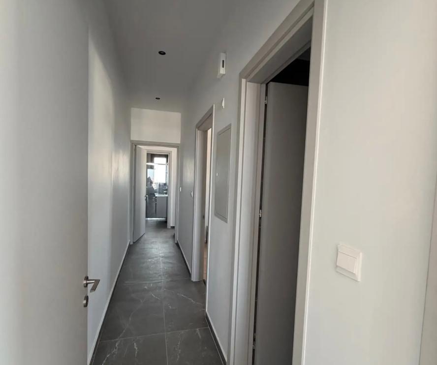 Apartment, 2 bedrooms — 10