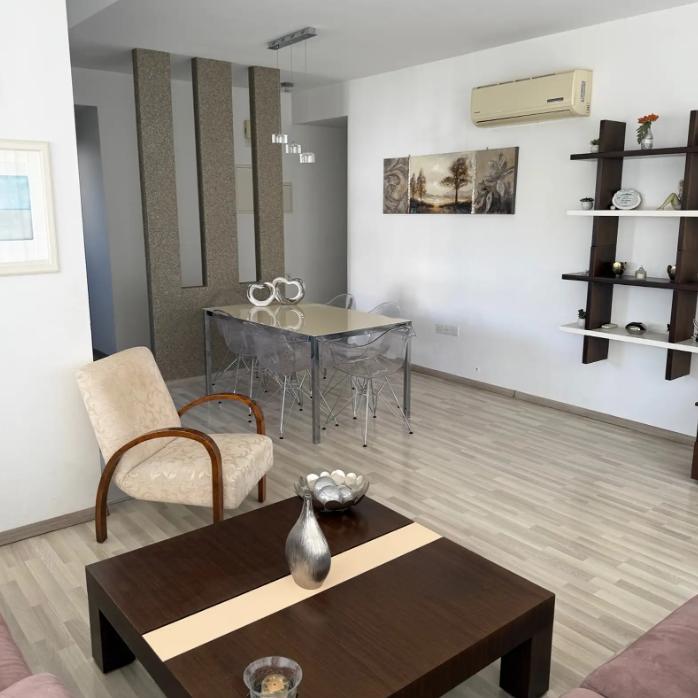 Apartment, 2 bedrooms — 5