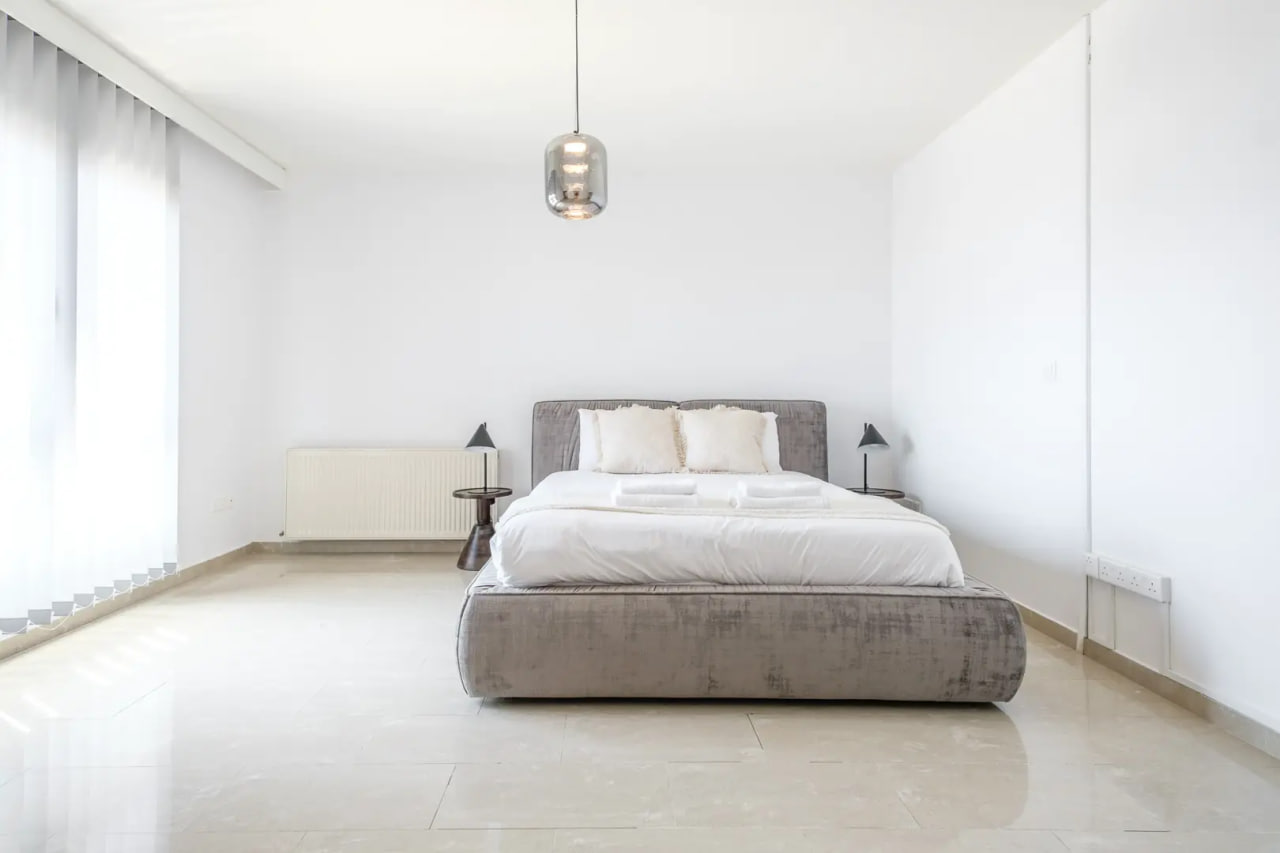 Apartment, 5 bedrooms — 4