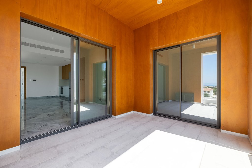 New flat in Paphos