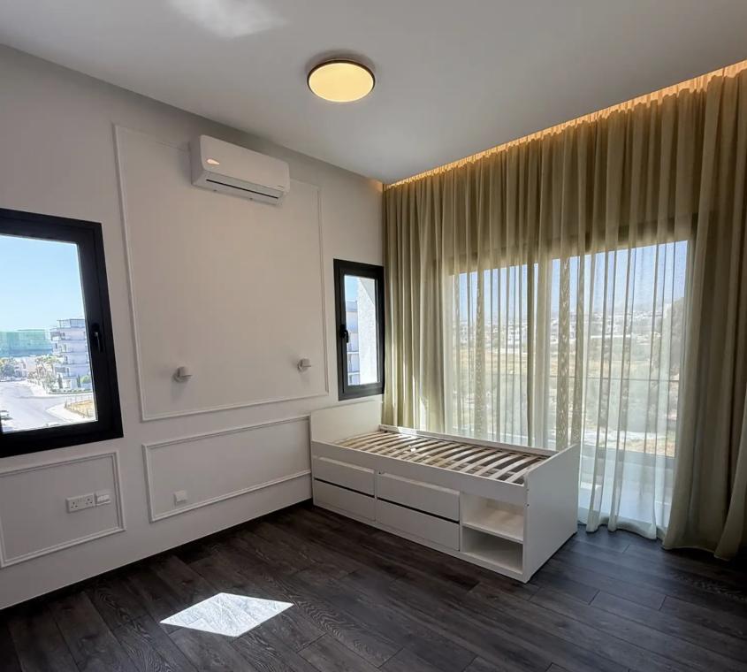 Apartment, 3 bedrooms — 6