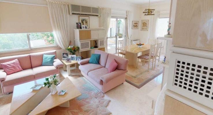 Villa in Paphos