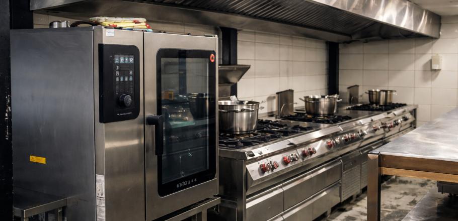 Действующий бизнес доставки еды с полной ресторанной лицензией в Лимассоле