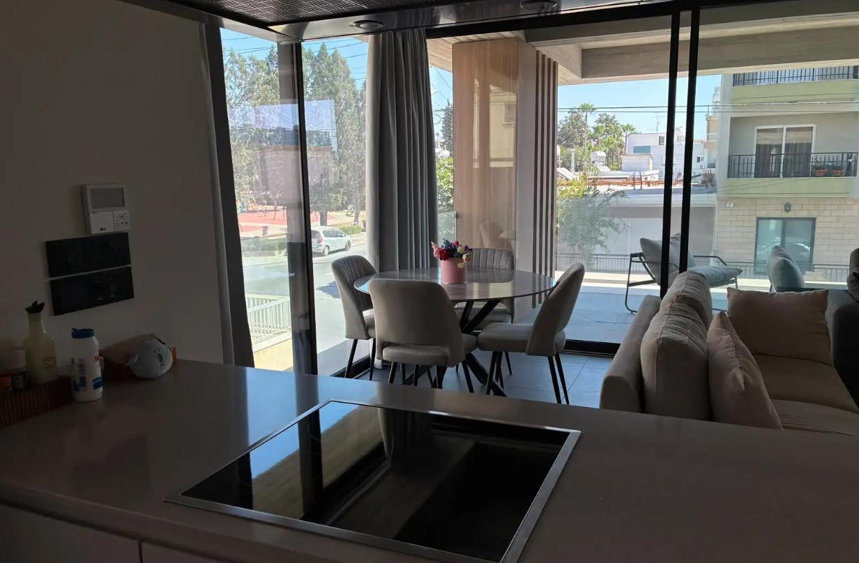 Apartment, 2 bedrooms — 6