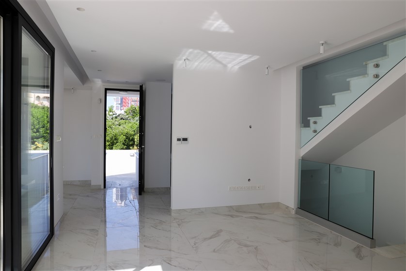 New villa in Limassol